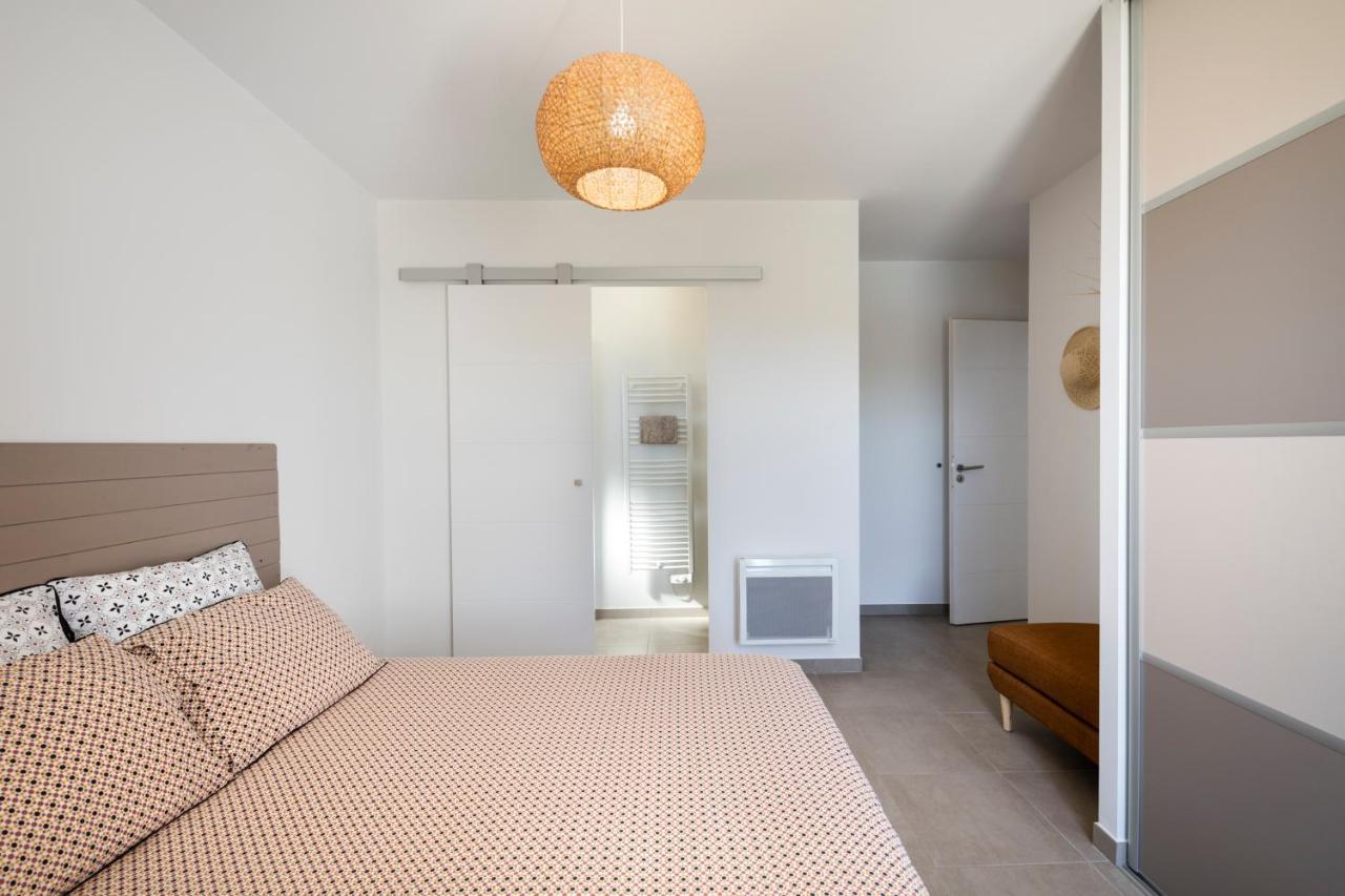 Villa Piscine Chauffée Saint-Saturnin-lès-Apt Extérieur photo